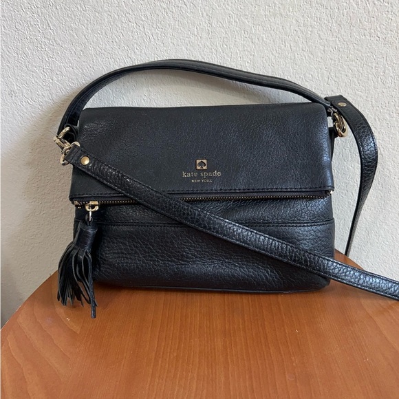 Kate Spade Maria Southport Avenue Flap Handbag with Crossbody Strap - Picture 2 of 16